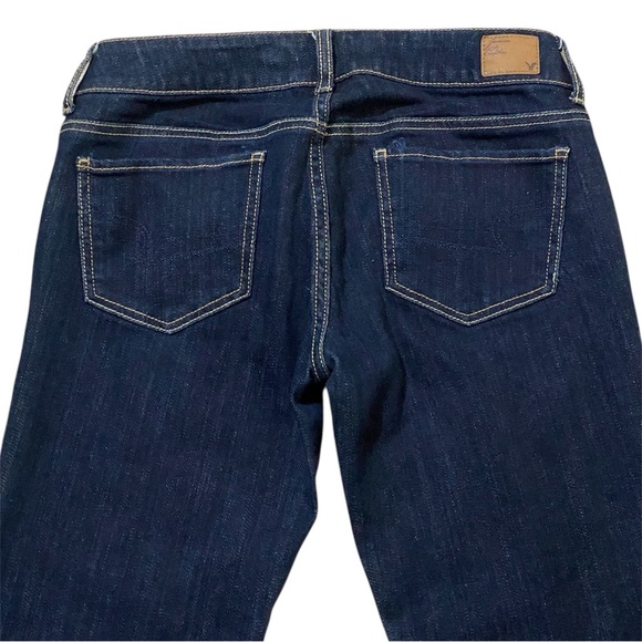 American Eagle Women's Straight Leg Stretch Jeans Size 6 Regular Blue Low Rise - Picture 2 of 9